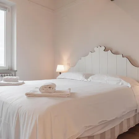 Apartment Center Arco Di *